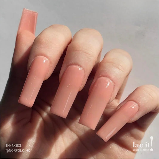 EnVogue lac it! Nearly Nude